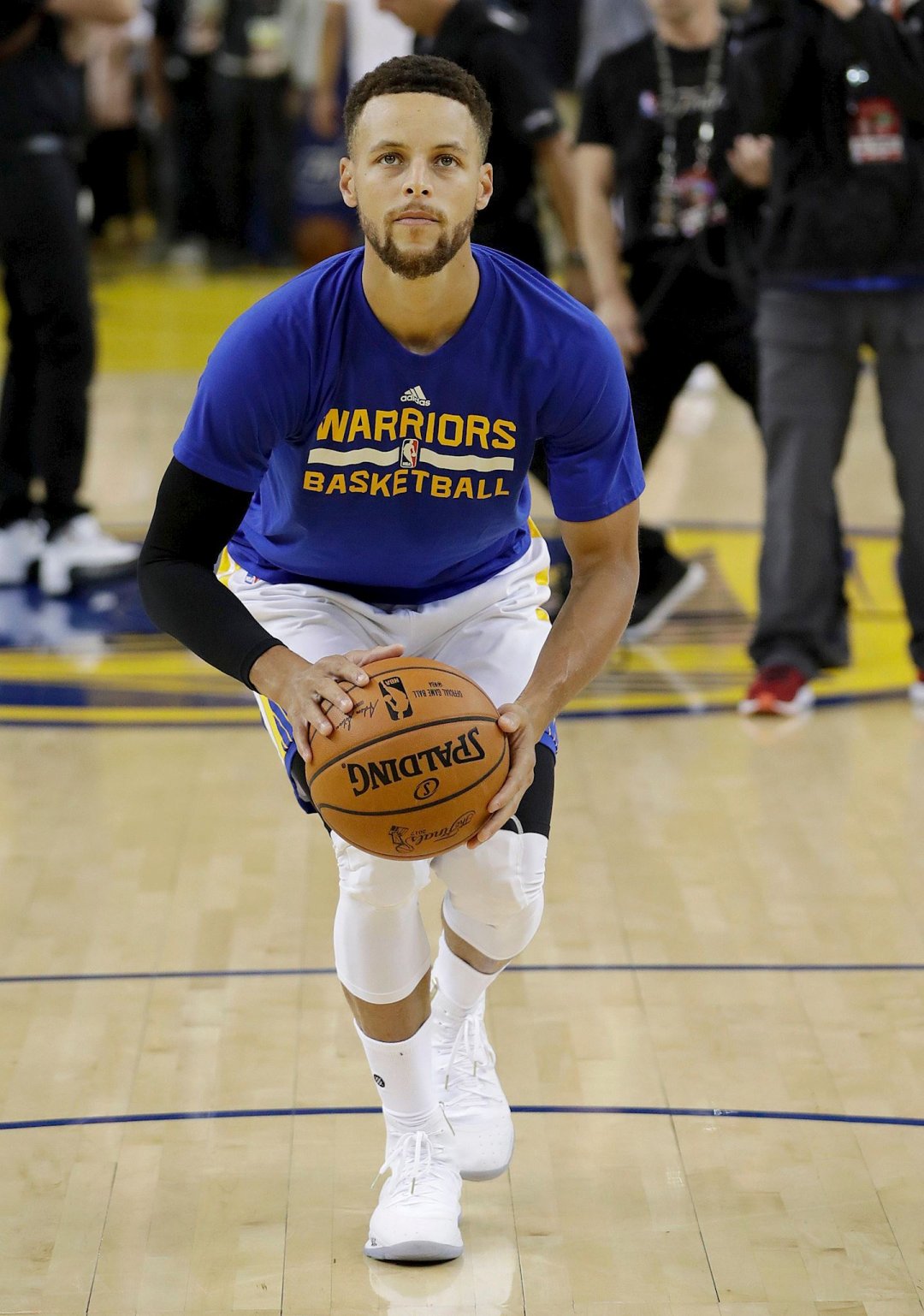 弱点进行猛 弱点进行猛