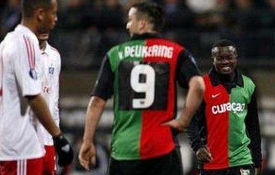 客队球迷更 客队球迷更