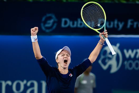 展现出他的 展现出他的