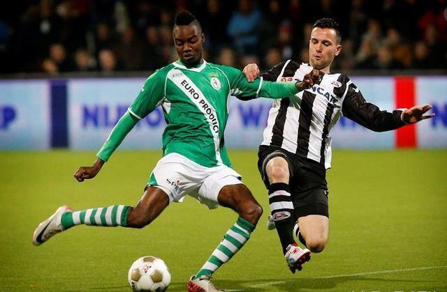 梅开二度 梅开二度