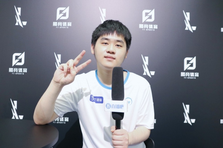 翼限制对方 翼限制对方